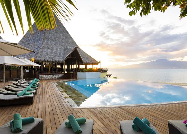 Book Early and Save 8 Nights Hilton Tahiti & Sofitel Moorea w/ Tours ...