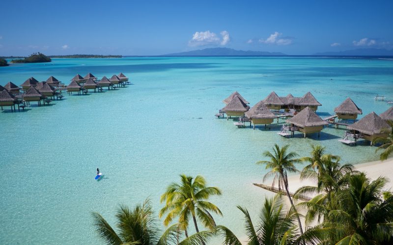 Iles et atoll paradisiaques