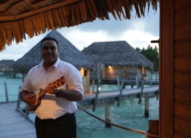 LUNE DE MIEL en Polynésie Française (1 dîner privé sur la plage OFFERT)