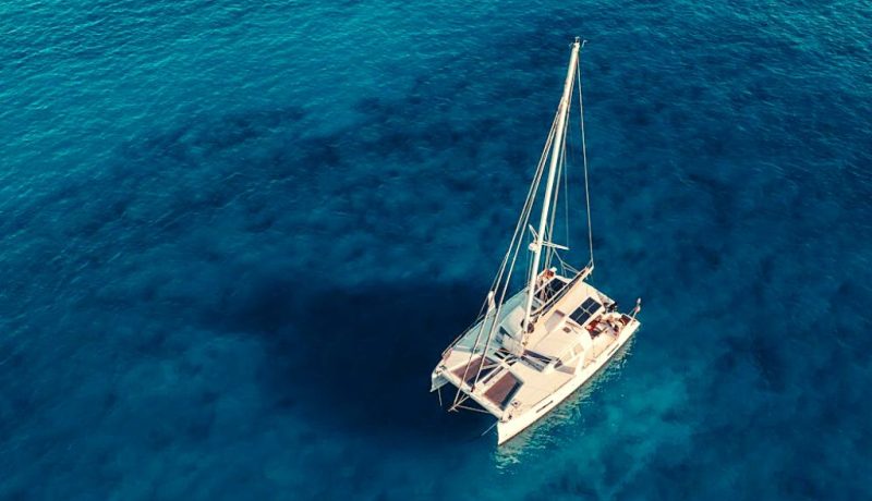 Croisière en Catamaran à Rangiroa : Explorez les Joyaux Cachés de Polynésie