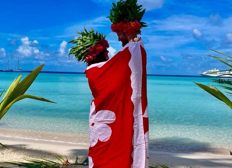 Voyage de noces de luxe à Moorea, Bora Bora et Rangiroa