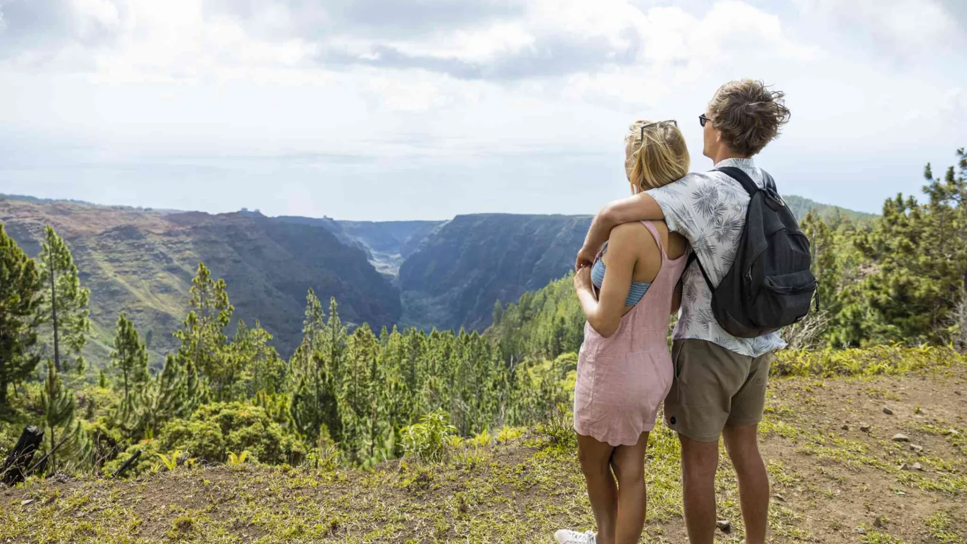 Randonnée en amoureux dans les montagnes de Nuku Hiva © Grégoire Le Bacon