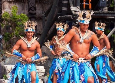 Combiné 5 îles en pension typique de la Polynésie