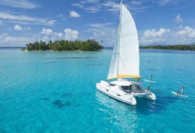 CROISIERE PRIVEE CATAMARAN LUXE : découvrir la Polynésie depuis l’océan