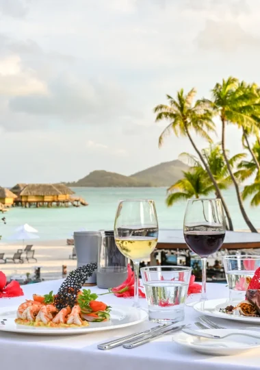 Restaurant gastronomique à Bora Bora ©Stéphane Mailion Photography